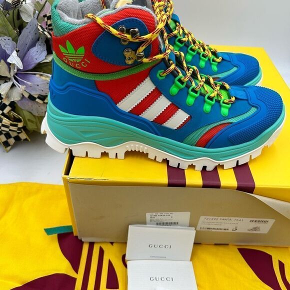 Men’s Gucci, X Adidas, lace up trainer, boot size 9 made in  Italy